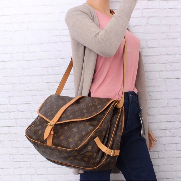 LOUIS VUITTON SAUMUR 35 MESSENGER SHOULDER BAG MONOGRAM M42254 AR9001 164144 - Picture 13 of 17